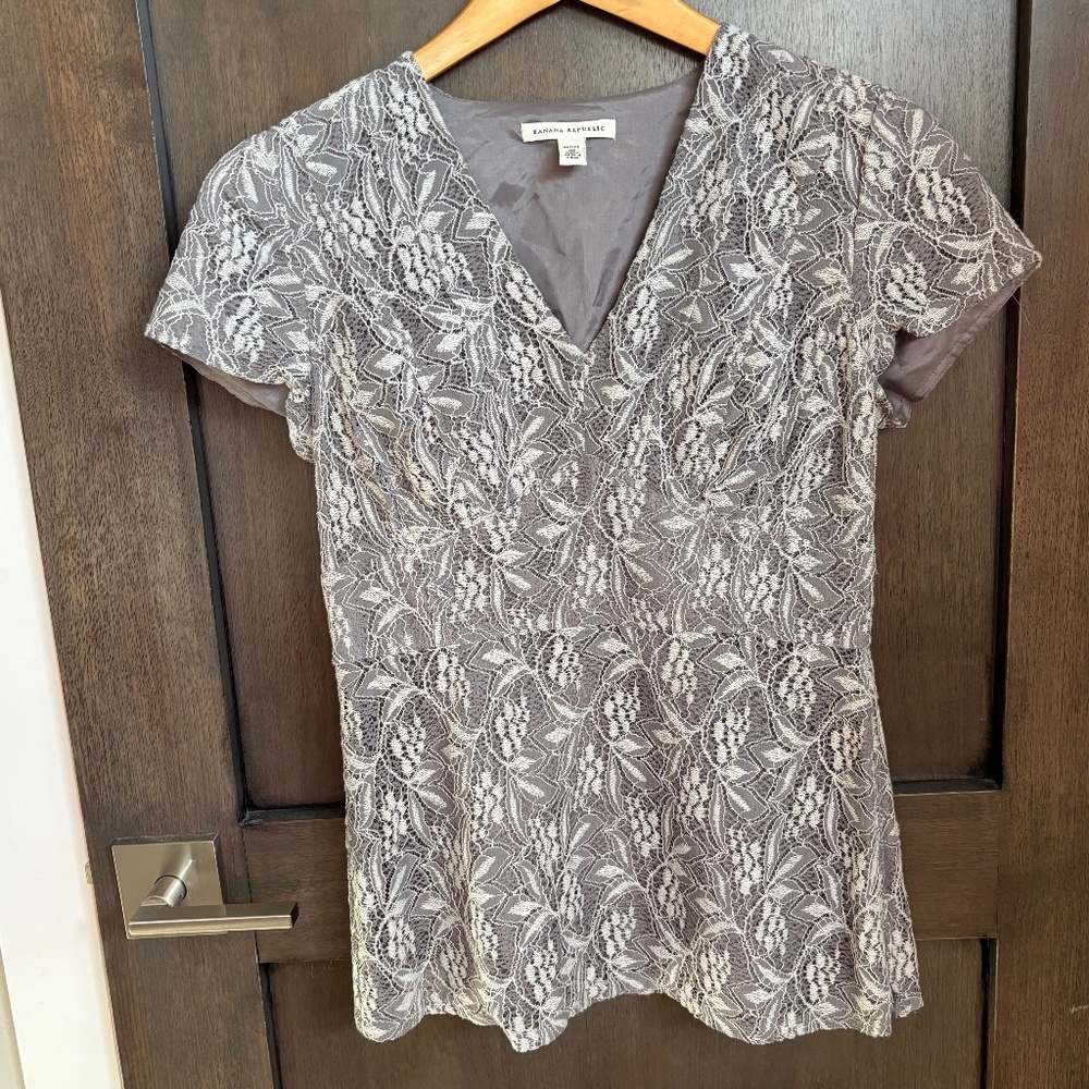 Banana Republic dressy lace top